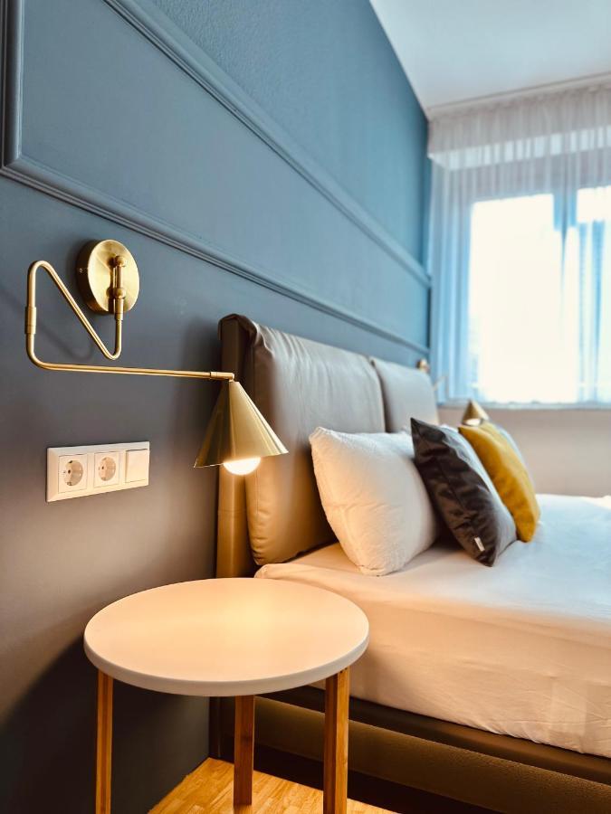 Stadthaus Neckarsulm Serviced Apartments - Stadthaus Schrade Buitenkant foto